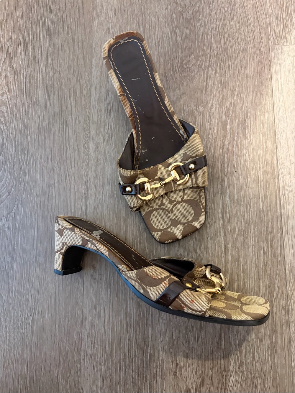 Vintage Y2K Coach Brown Signature Canvas kitten Heel Sandals with horsebit